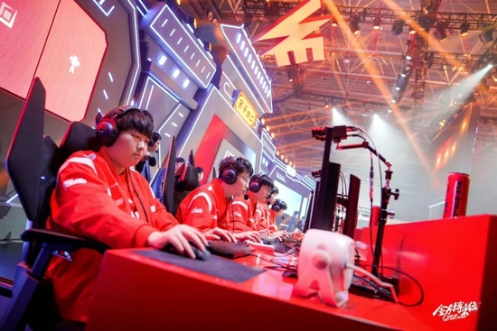 随着体育媒 随着体育媒