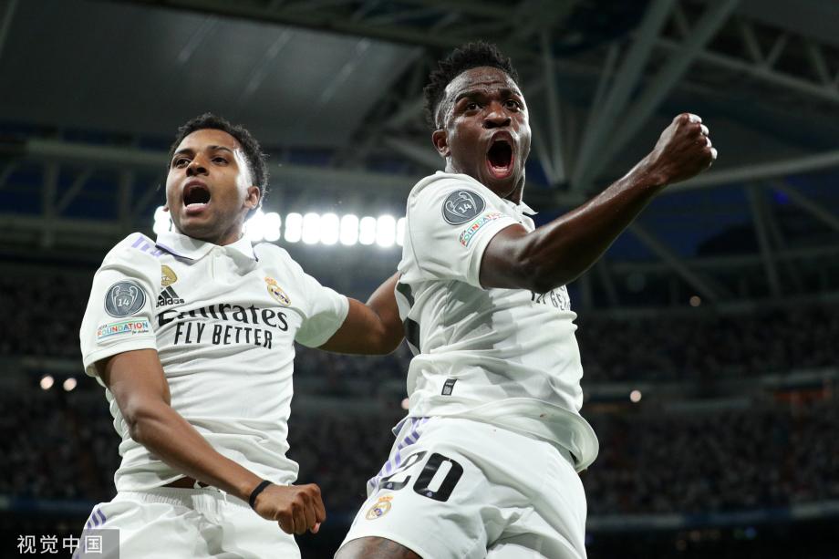 与此同时 与此同时