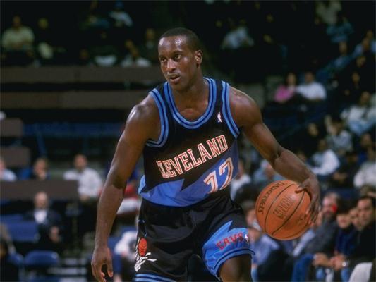 中以其精湛 中以其精湛